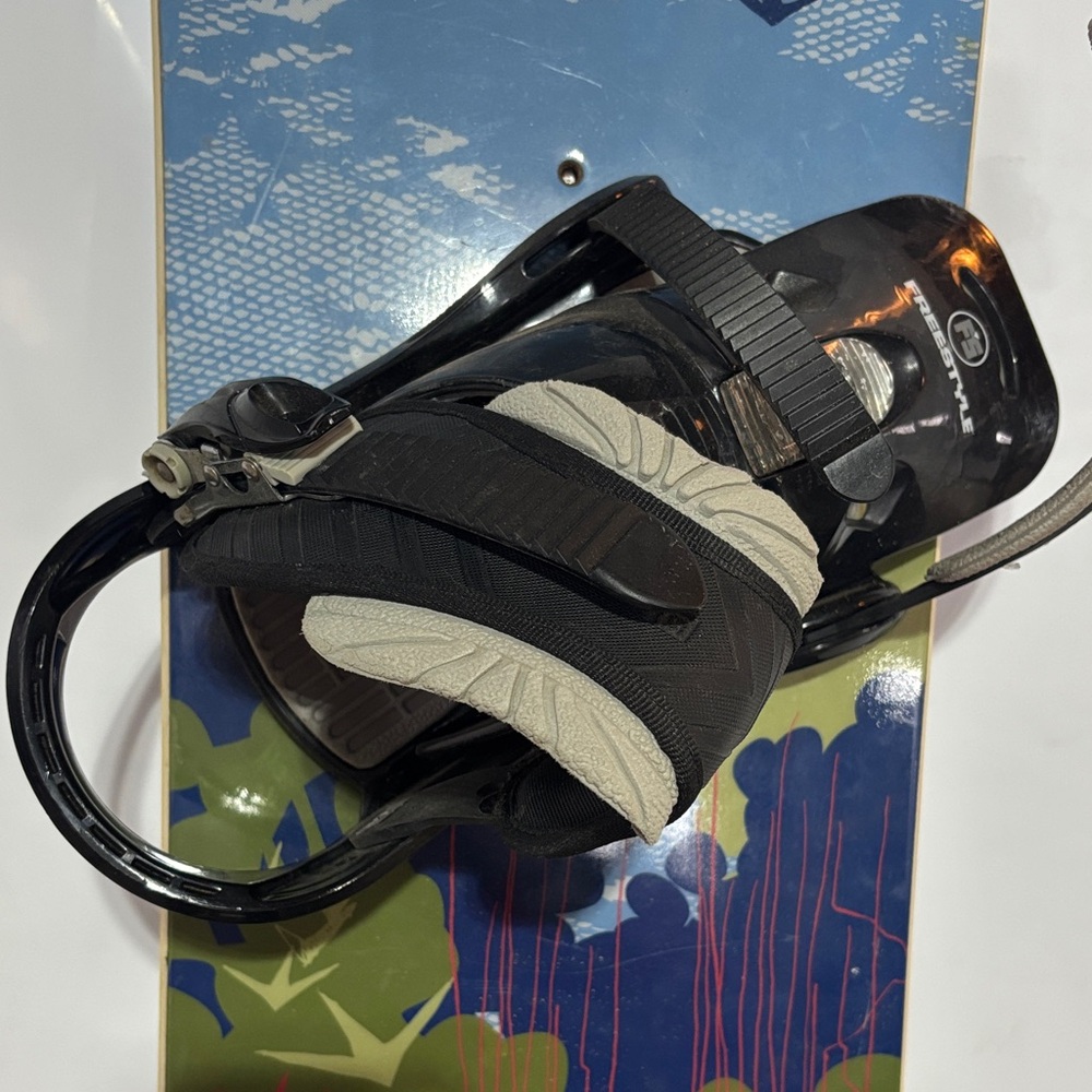 Burton Blue Snowboard with Black Bindings - Picture 3 of 4